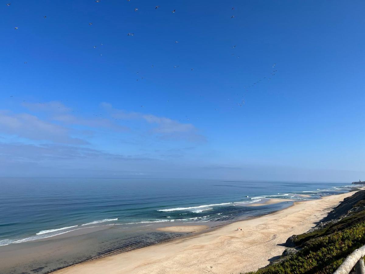 Golden Rock Beach Apartment Pedra Do Ouro Exterior photo